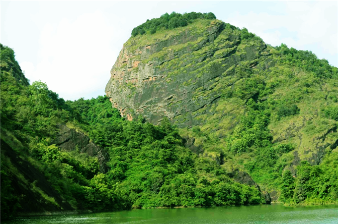 平远县金斗岩旅游开发有限公司